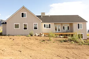 1139 E Center St, Hyde Park, UT 84318 - Photo 3