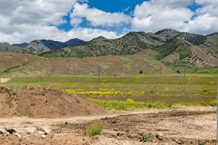 1139 E Center St, Hyde Park, UT 84318 - Photo 31