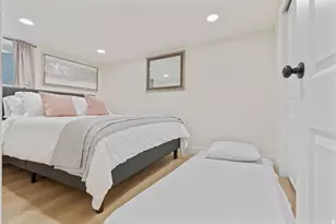 373 E 800 S, Salt Lake City, UT 84111 - Photo 25