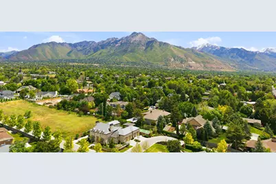 4215 S Holladay Blvd, Holladay, UT 84124 - Photo 45