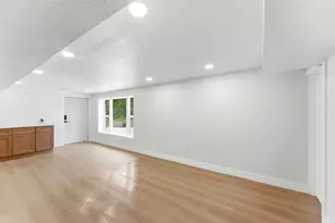 4215 S Holladay Blvd, Holladay, UT 84124 - Photo 31