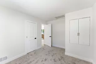 4215 S Holladay Blvd, Holladay, UT 84124 - Photo 23