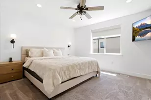 10 W Beebe Ln S, Murray, UT 84107 - Photo 17