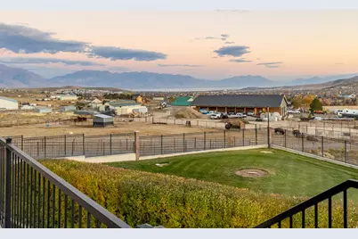 2628 E Prairie Dr, Eagle Mountain, UT 84005 - Photo 13