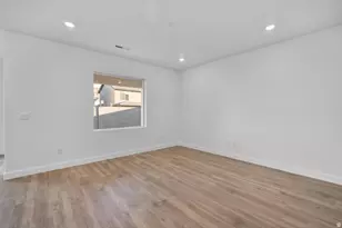 1822 Queensgarden Dr S, Washington, UT 84780 - Photo 13