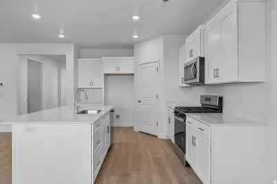 1822 Queensgarden Dr S #4282, Washington, UT 84780 - Photo 5