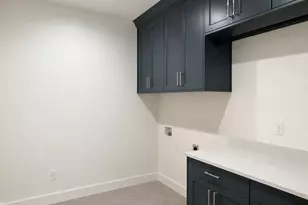 480 South 1400 West, Farmington, UT 84025 - Photo 31