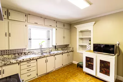 1749 S Grant Ave E, Ogden, UT 84404 - Photo 15