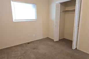 2384 S Derby St, West Valley, UT 84119 - Photo 21