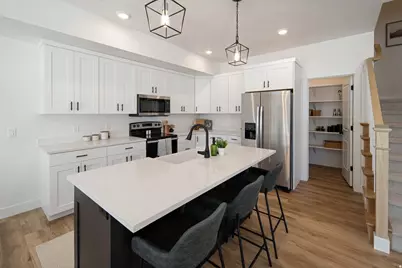 481 W 490 N, Lindon, UT 84042 - Photo 5