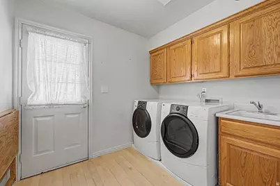 1148 E 250 N, Orem, UT 84097 - Photo 11