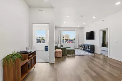 155 E 900 S #102, Ogden, UT 84404 - Photo 7
