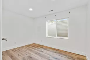 513 E Mount Dutton Way, Eagle Mountain, UT 84005 - Photo 33