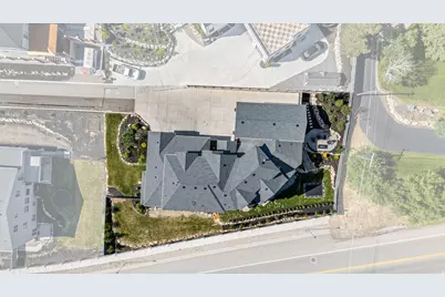 9577 S Hidden Pine Ln, Sandy, UT 84092 - Photo 77