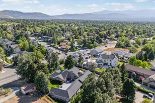 9577 S Hidden Pine Ln, Sandy, UT 84092 - Photo 85