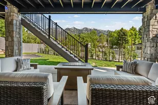 9577 S Hidden Pine Ln, Sandy, UT 84092 - Photo 29