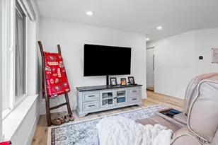 9577 S Hidden Pine Ln, Sandy, UT 84092 - Photo 61