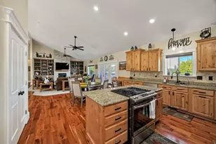 395 N 575 E, Hyde Park, UT 84318 - Photo 9