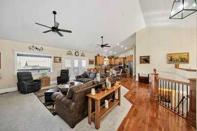 395 N 575 E, Hyde Park, UT 84318 - Photo 5