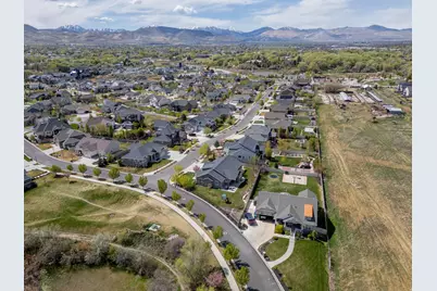 1332 W Salmon Caddis Dr, Bluffdale, UT 84065 - Photo 53