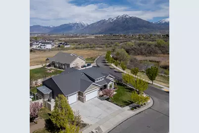 1332 W Salmon Caddis Dr, Bluffdale, UT 84065 - Photo 1
