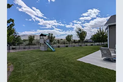 1332 W Salmon Caddis Dr, Bluffdale, UT 84065 - Photo 47