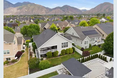 2109 W Sunflower Ln, Mapleton, UT 84664 - Photo 9