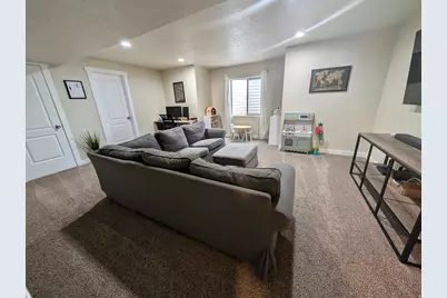 8936 N Barton Creek Dr, Eagle Mountain, UT 84005 - Photo 51
