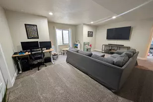 8936 N Barton Creek Dr, Eagle Mountain, UT 84005 - Photo 53