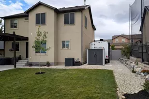 8936 N Barton Creek Dr, Eagle Mountain, UT 84005 - Photo 7