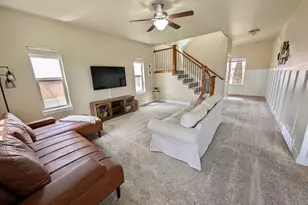 8936 N Barton Creek Dr, Eagle Mountain, UT 84005 - Photo 11