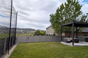 8936 N Barton Creek Dr, Eagle Mountain, UT 84005 - Photo 5