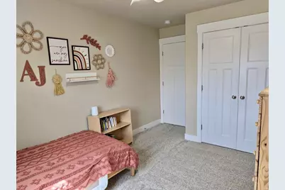 8936 N Barton Creek Dr, Eagle Mountain, UT 84005 - Photo 33