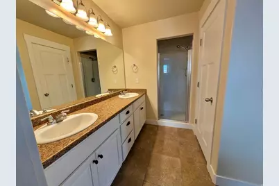 8936 N Barton Creek Dr, Eagle Mountain, UT 84005 - Photo 31
