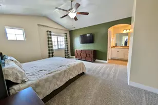 8936 N Barton Creek Dr, Eagle Mountain, UT 84005 - Photo 29