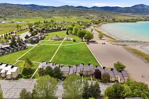 2176 S Bear Lake Blvd, Garden City, UT 84028 - Photo 7