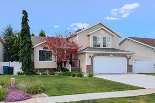 142 E 2675 S, Clearfield, UT 84015 - Photo 3