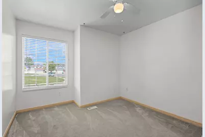 142 E 2675 S, Clearfield, UT 84015 - Photo 25