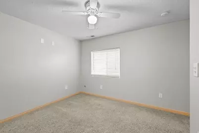142 E 2675 S, Clearfield, UT 84015 - Photo 31