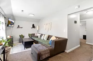 530 E 37th St S, South Ogden, UT 84403 - Photo 5