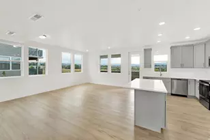 717 W W Coho Ln S, Midvale, UT 84047 - Photo 5