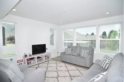 107 E Montgomery Ln N, North Ogden, UT 84414 - Photo 25
