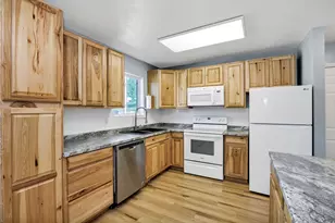 118 S 300 E, Smithfield, UT 84335 - Photo 7