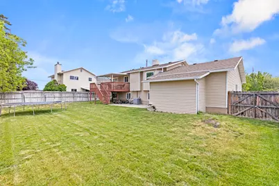 4815 S 3350 W, Roy, UT 84067 - Photo 21
