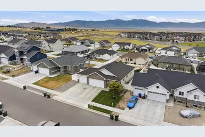 1229 N 340 W, Tooele, UT 84074 - Photo 43