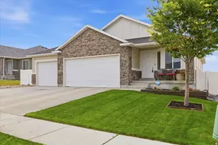 1229 N 340 W, Tooele, UT 84074 - Photo 33