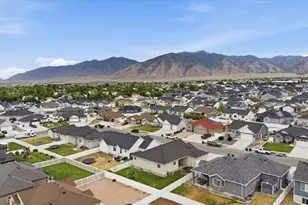 1229 N 340 W, Tooele, UT 84074 - Photo 47
