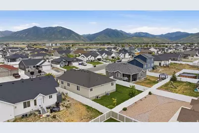 1229 N 340 W, Tooele, UT 84074 - Photo 45