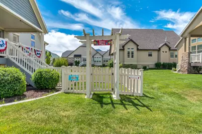 728 S Golden Leaf Way, Mapleton, UT 84664 - Photo 37