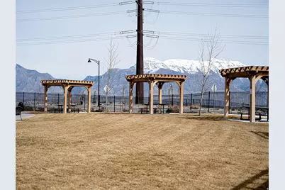 2031 N Golden Ruby Dr, Saratoga Springs, UT 84045 - Photo 21